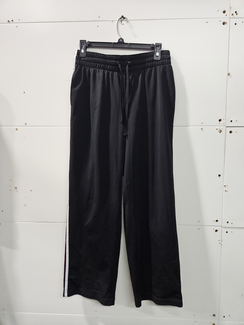 Women's Danskin Now Black Mesh Track Pants w Side Stripe Size Medium Lagenlook